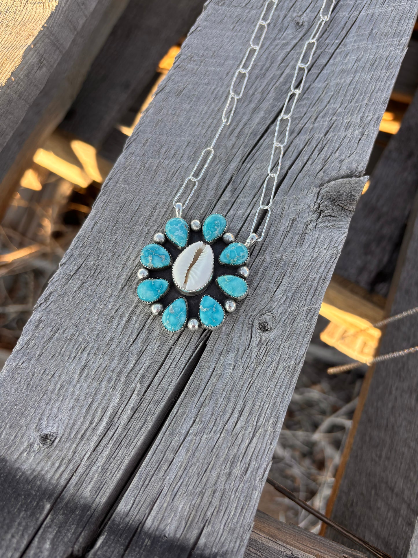 The Wave Cluster Necklace