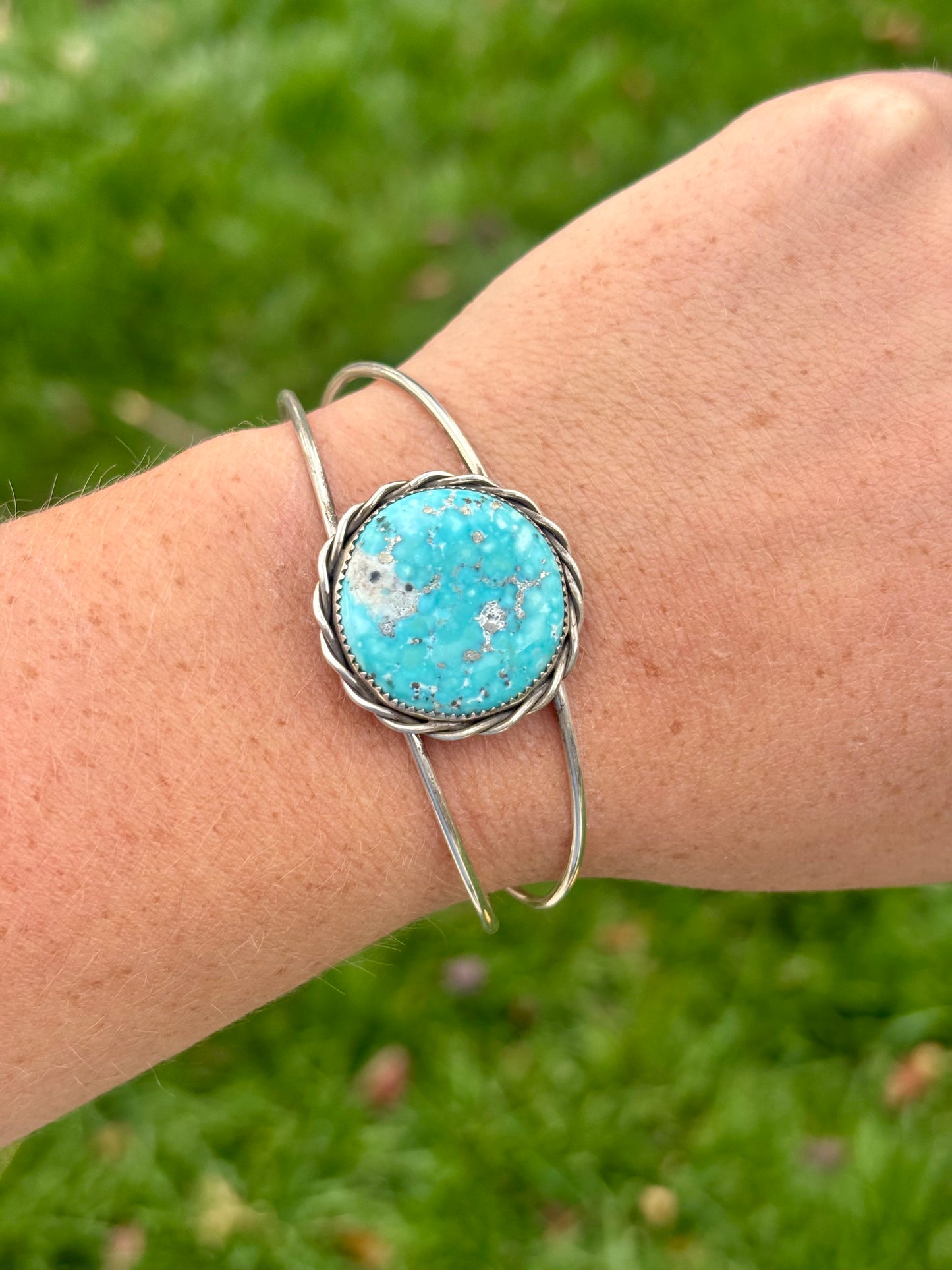 Trapunto Cuff