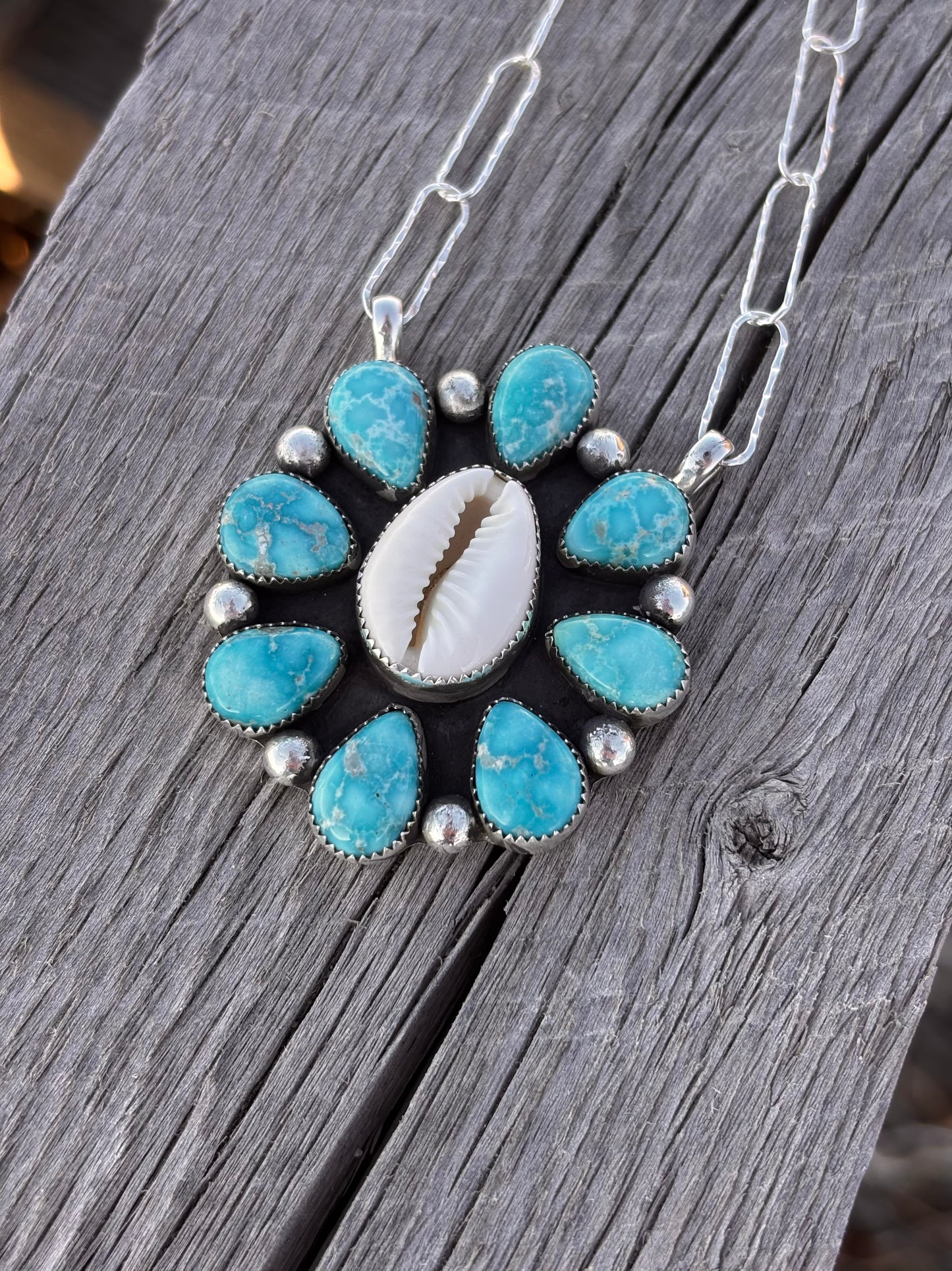 The Wave Cluster Necklace