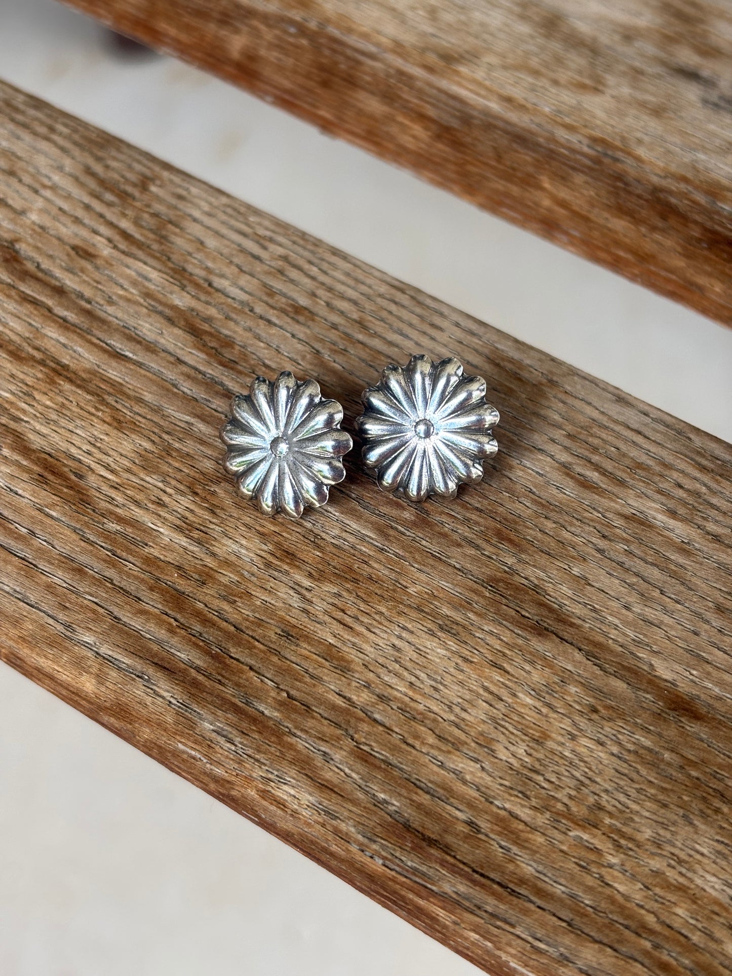 ***MTO*** Concho Earrings